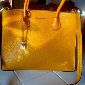 Mustard yellow purse